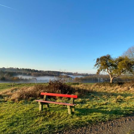 Haus Maria Isenburg - Naturpark Rhein-Westerwald Buitenkant foto